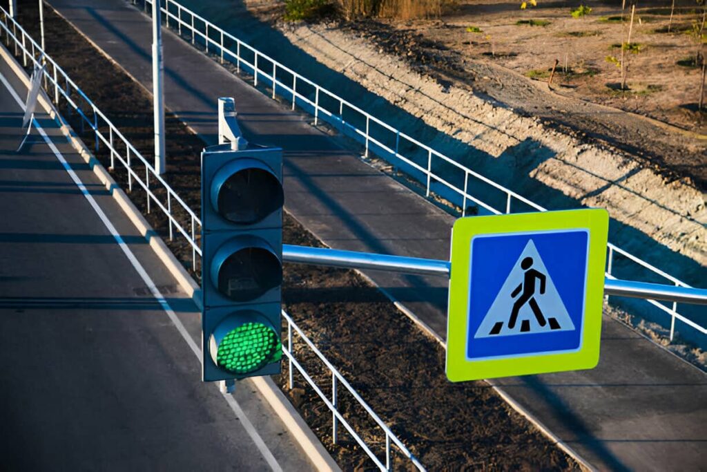 How to Ensure Safety When Using Steel Road Plates in Traffic Management