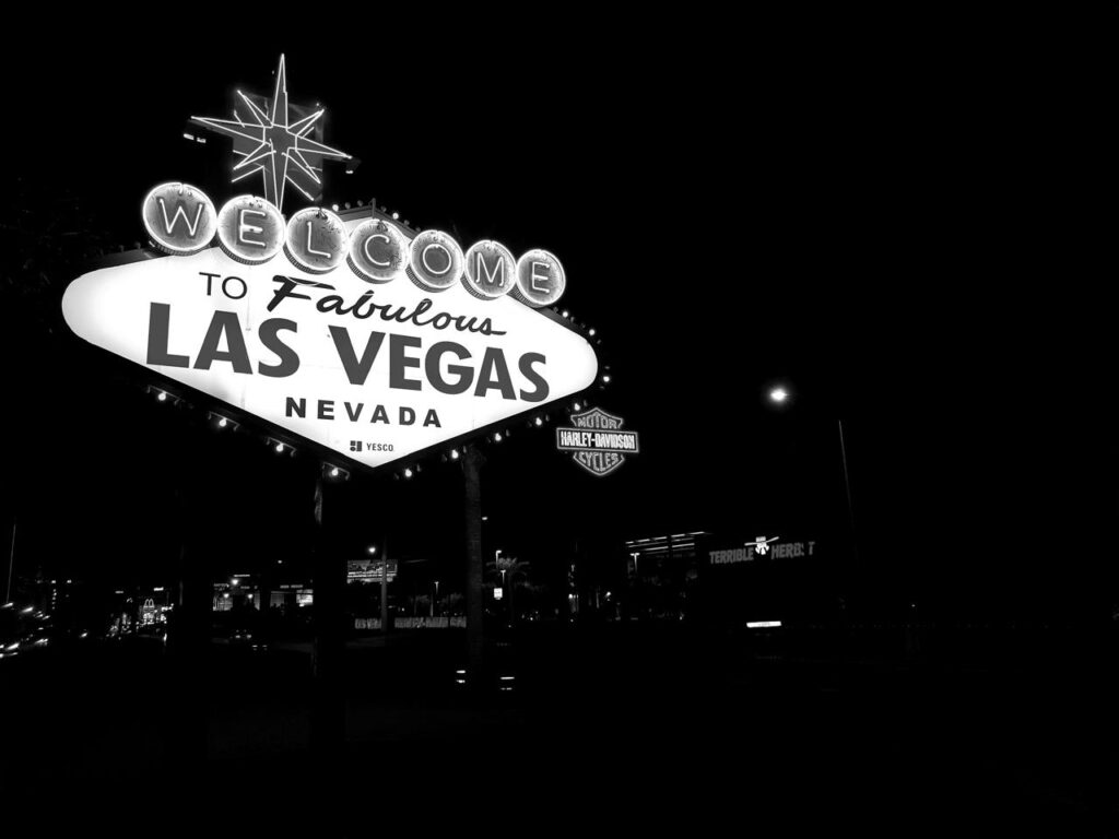 An Adventurer's Guide to Las Vegas: Uncovering Experiences