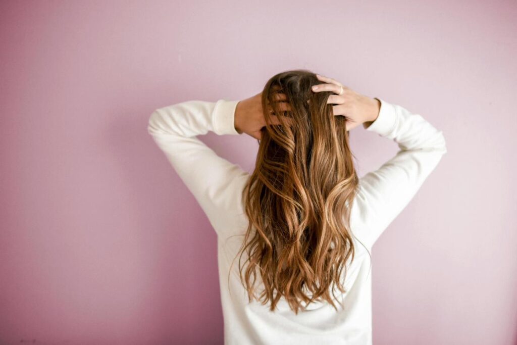 Understanding Women's Hair Loss: Causes and Solutions