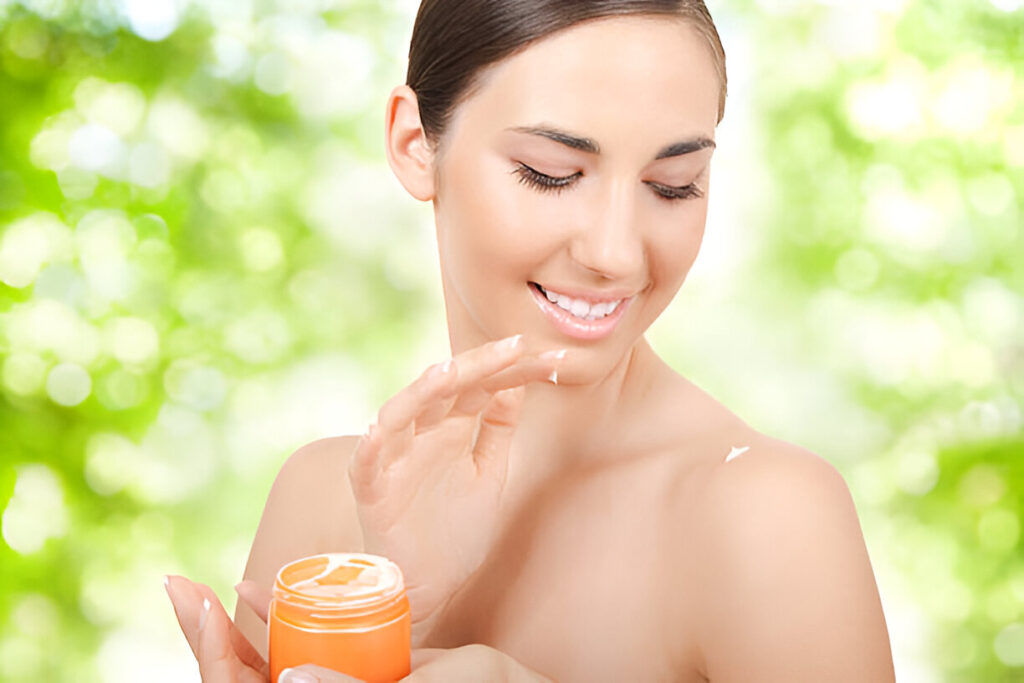 The many benefits to the skin when applying a top-quality moisturiser